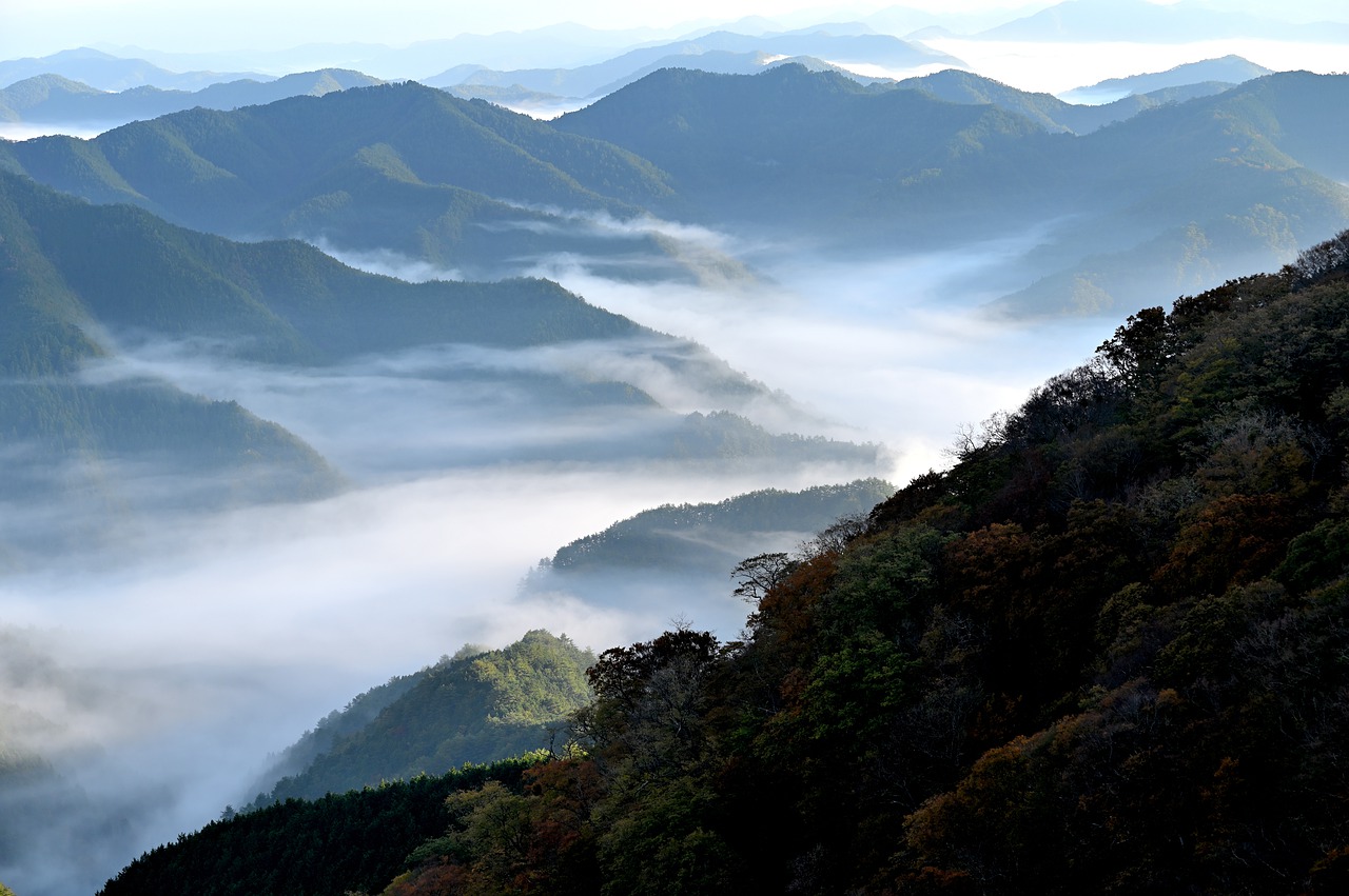 雲海の発生原理は?条件は?おすすめの絶景スポット3選 | さえめも